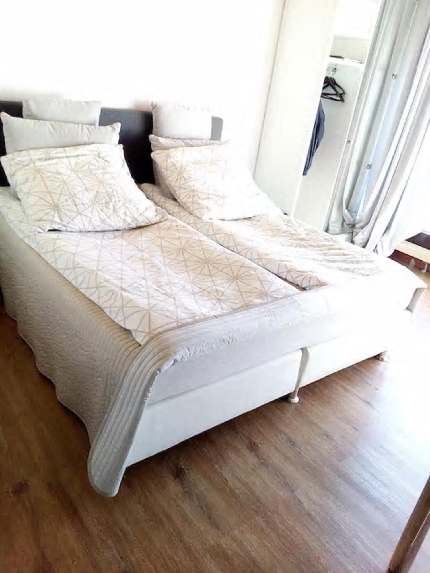 Bames Badurach Metzingen Stuttgart Apartman Bad Urach Kültér fotó